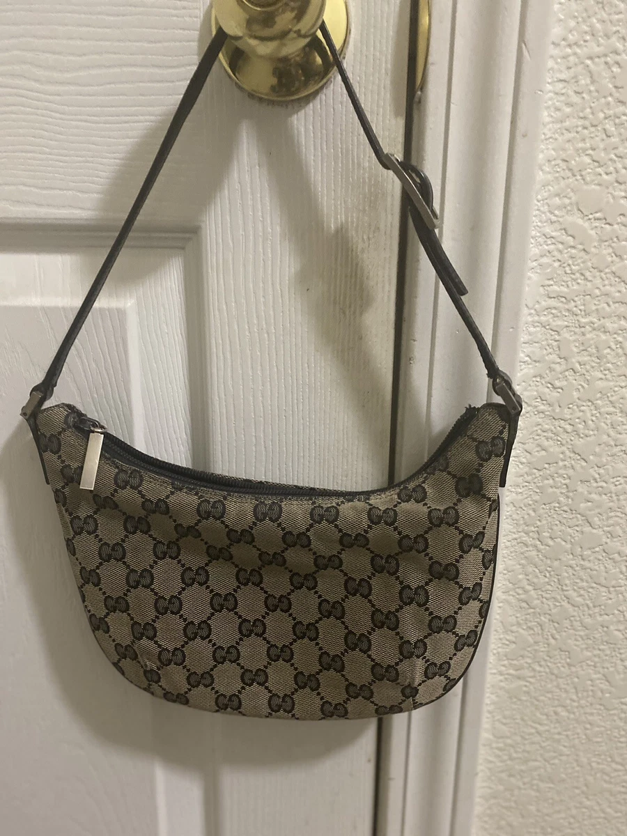 gucci canvas pochette