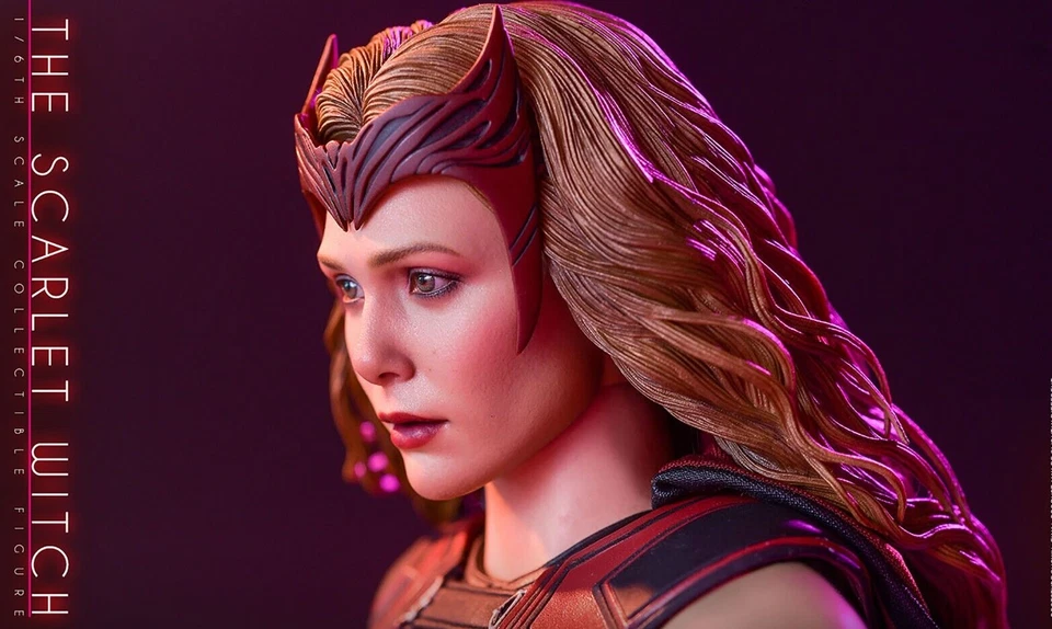 The Scarlet Witch Sixth Scale Figure - Image 4 of 4