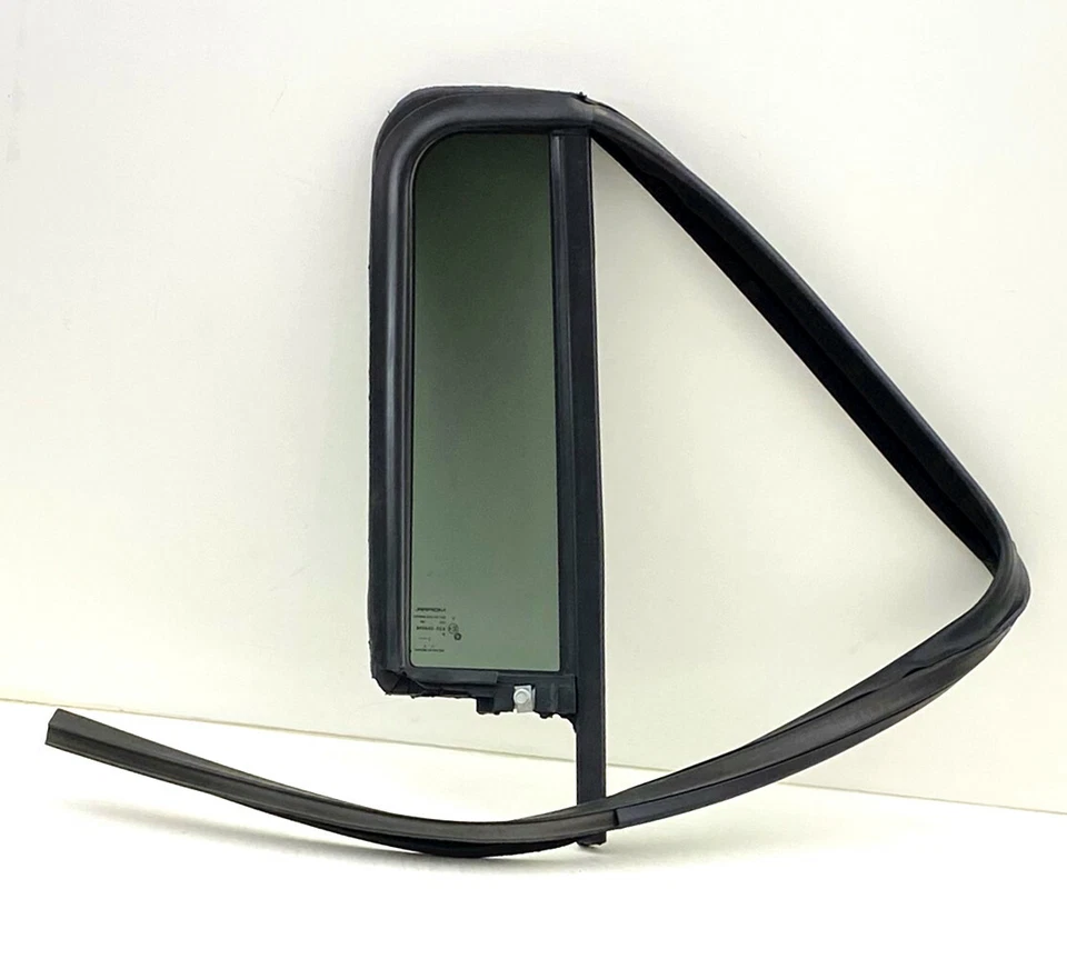 Fits 2008-2012 Jeep Liberty Driver Left Side Rear Vent Window Glass OEM MOPAR Foto 2 de 4