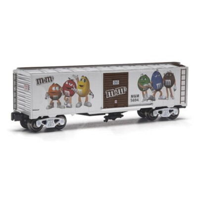 O Gauge M&M's  Boxcar (Silver) Car Menards M&M