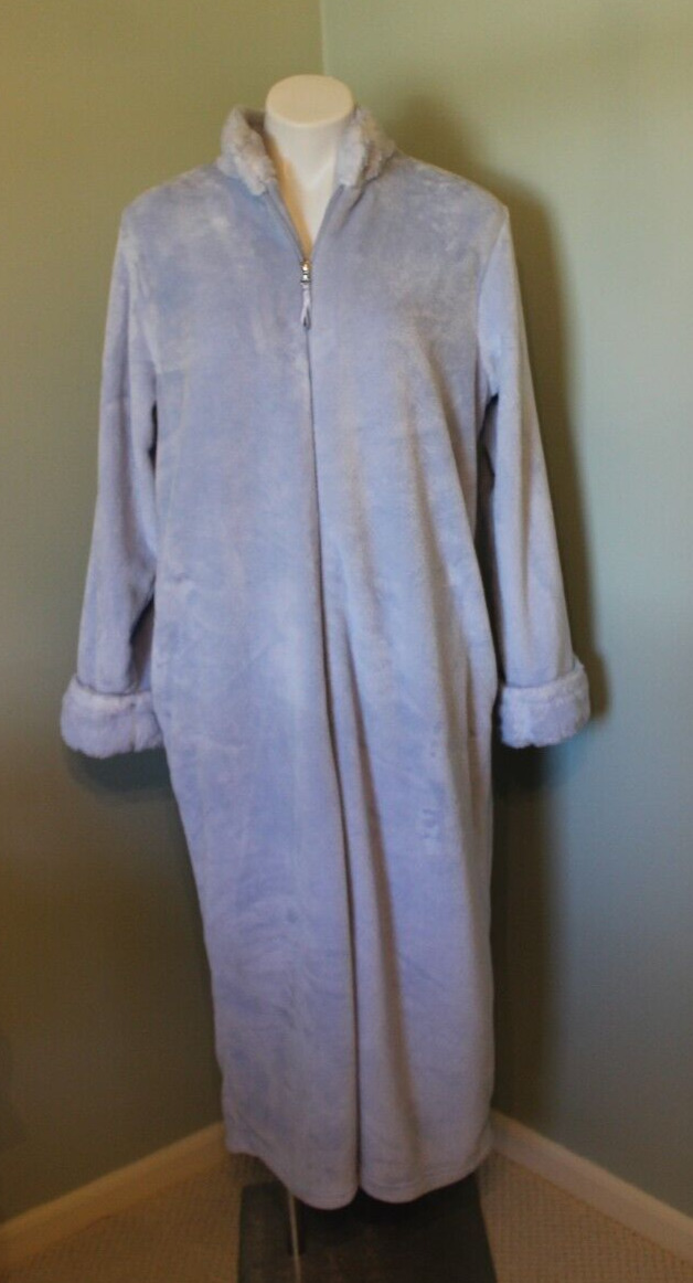 Anne Klein Soft Periwinkle Zip Front Robe with Po… - image 1