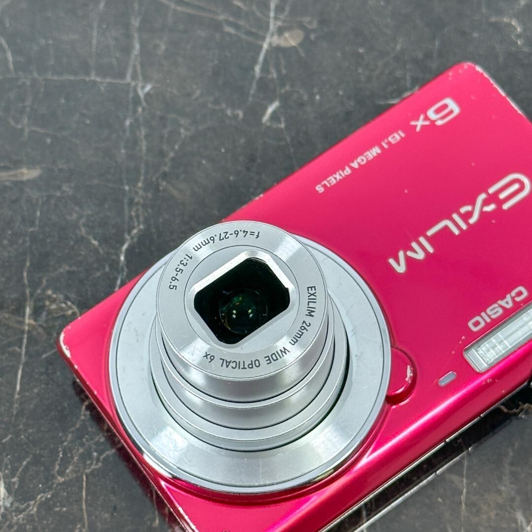 CASIO EXILIM EX-ZS26 16.1 MP Compact Digital Camera Red Used CASIO EXILIM EX-ZS26 16.1 MP Compact Digital Camera Red Used