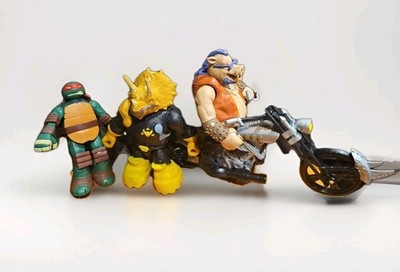 2015 Playmates Turtles TMHT Bundle Raphael, Rocksteady & Bike