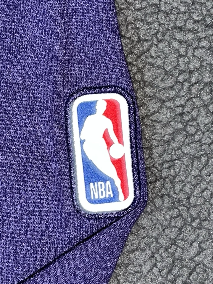 Nike NBA New Orleans Pelicans City Edition Long Sleeve Quarter Zip Size M - Image 4 of 4