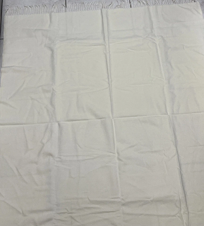 Pendleton Wool Blanket Throw Ivory Cream Made in USA 55X63” Home Collection EUC - Image 4 of 4
