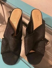 Black coach and four heels size 8 brand new never worn