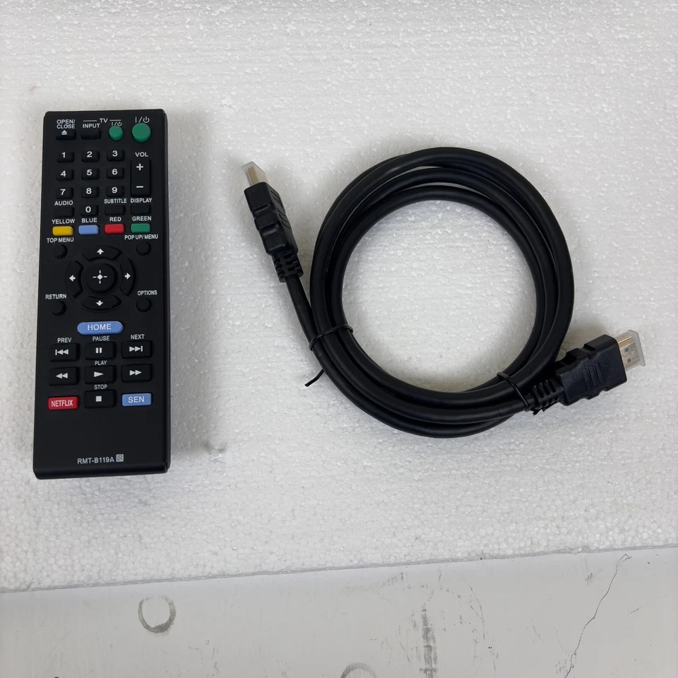 Sony BDP-S390 Blu-Ray Player Wi-Fi | Remote | HDMI Cable | Free Ship - Image 2 of 4