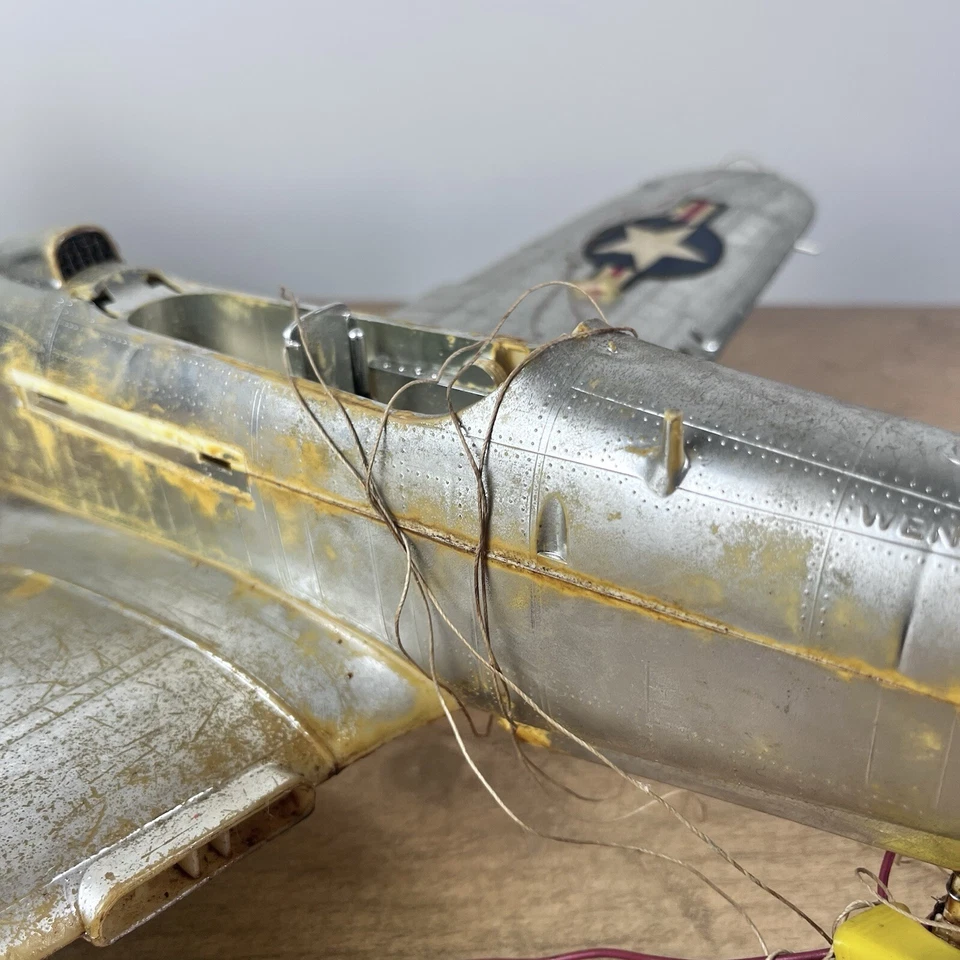 Vintage WEN-MAC COBRA P63 Gas Powered Line Control Airplane 20" Long AMF - Image 4 of 4