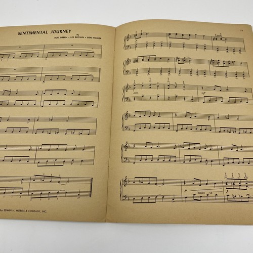 The Liberace Treasure Chest Sheet Music Easy Student Arrangements - Picture 5 of 7