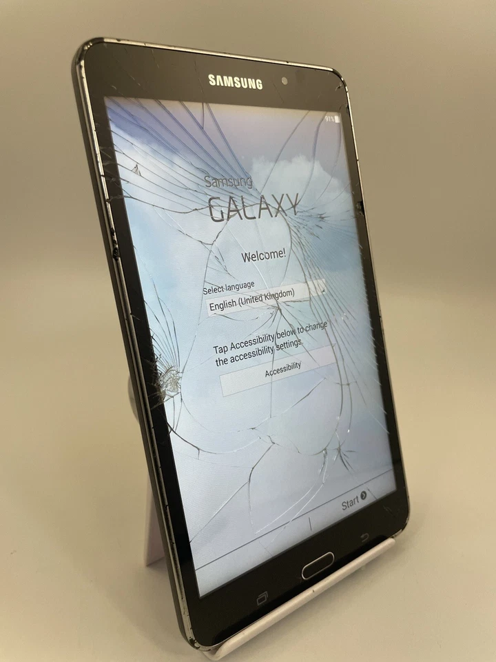 Samsung Galaxy Tab 4 7.0 SM-T230 Black Wi-Fi 8GB 7" 3MP Android Tablet Cracked - Image 3 of 4