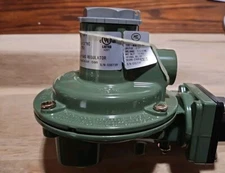 MARSHALL EXCELSIOR 1252-DFF LP PROPANE REGULATOR 10 PSI 9-13 WC LOW PRESSURE 90°