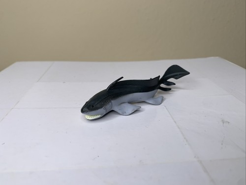 Safari Ltd Prehistoric Sharks Toob Figurines Complete Set Of 10 Rare Retired - Picture 7 of 21