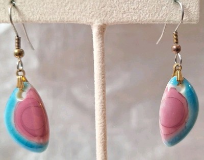 VTG Handmade Ceramic Dangle Drop Earrings Pierced Glazed Goldtone Pink Teal Blue