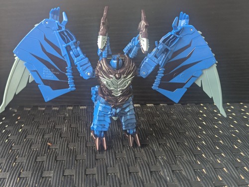 Transformers AOE Dinobot Strafe Power Attacker Spin 5.5" Figure 2013 - Afbeelding 2 van 6