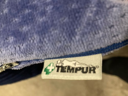 Tempur Travel Set with Mattress Topper And Comfort Travel Pillow - 第 7/9 張圖片