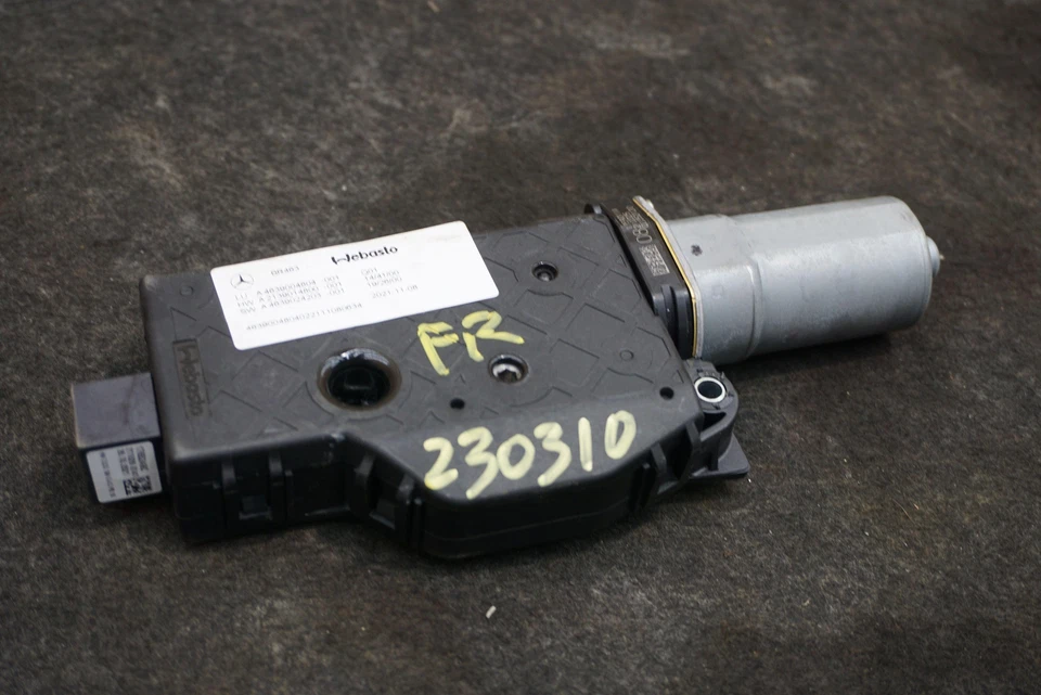 Conjunto de motor techo corredizo OEM A4639004804 Mercedes Clase G G550 G63 2019-21 Foto 2 de 3