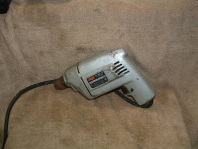 1/4 INCH MODEL # 503 SKIL ELECTRIC DRILL THAT RUNS PERFECTLY