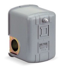 Pressure Switch, 1 Port, 1/4 in FNPS, DPST, 40 to 150 psi, Standard Action