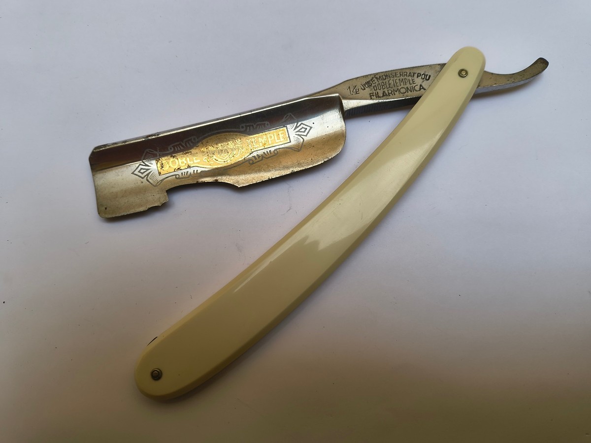 Filarmonica 14 Doble Temple 1st generation straight razor