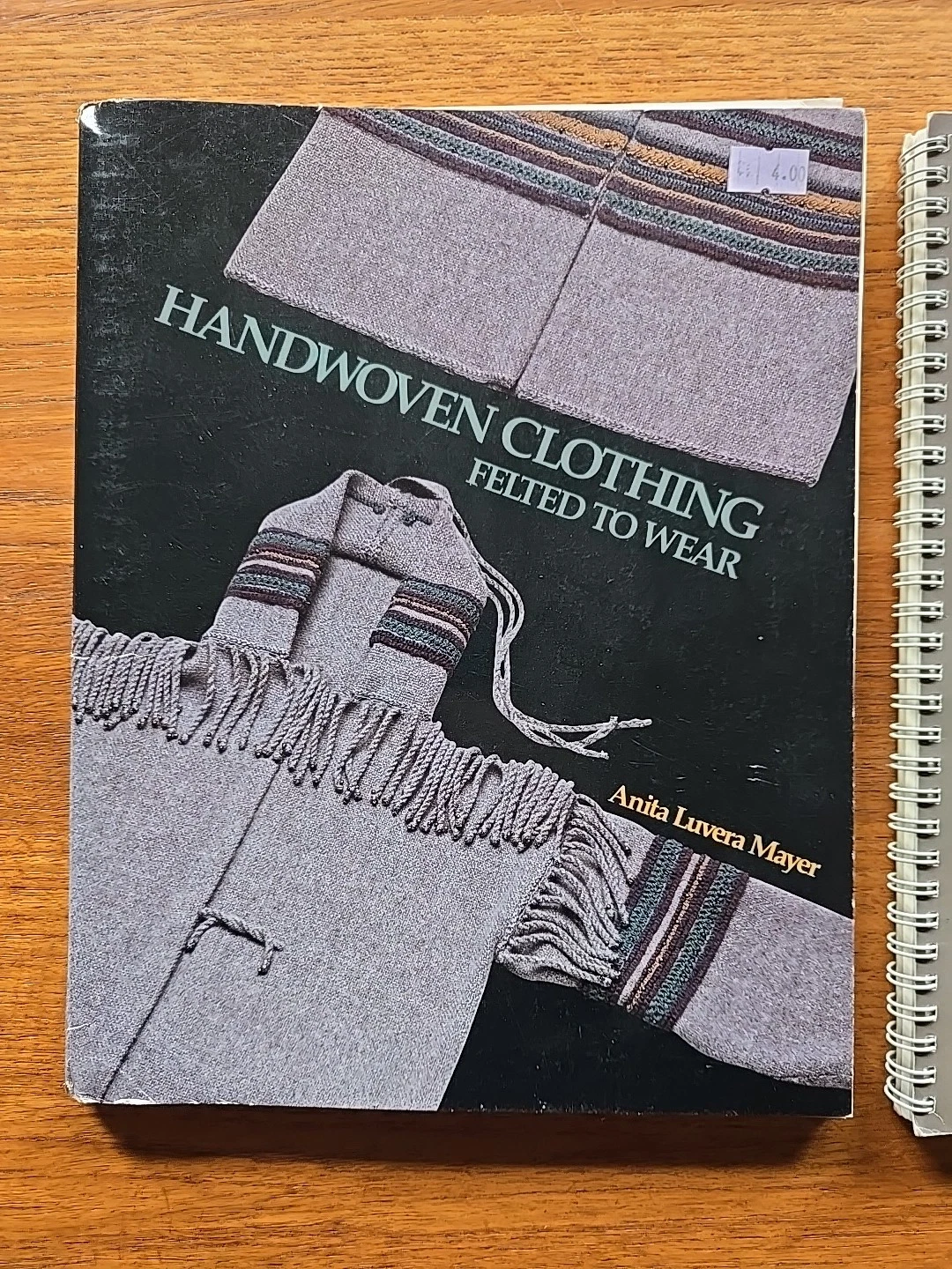  hands that weave handwoven clothing 