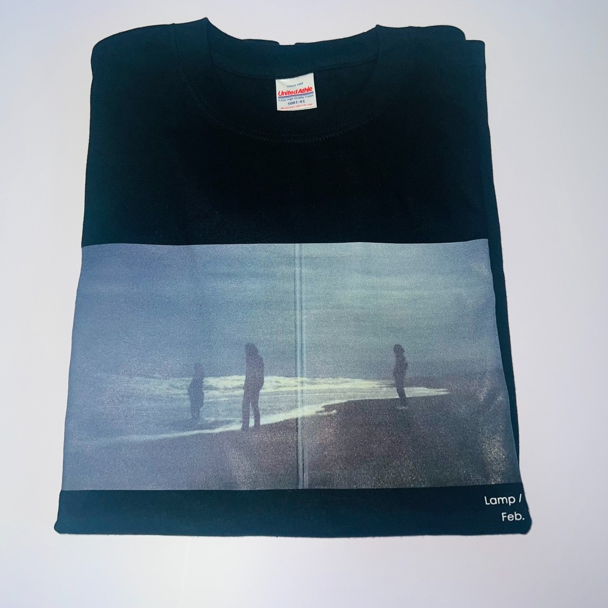 Lamp LIVE TOUR For Lovers inner gatefold Limited Black T-shirt