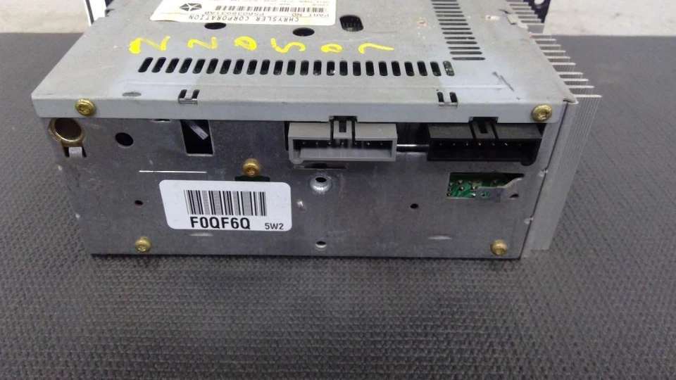 Audio Equipment Radio 2-7 Pin Connectors On Radio Fits 98-02 CONCORDE 555948 - Image 2 of 4