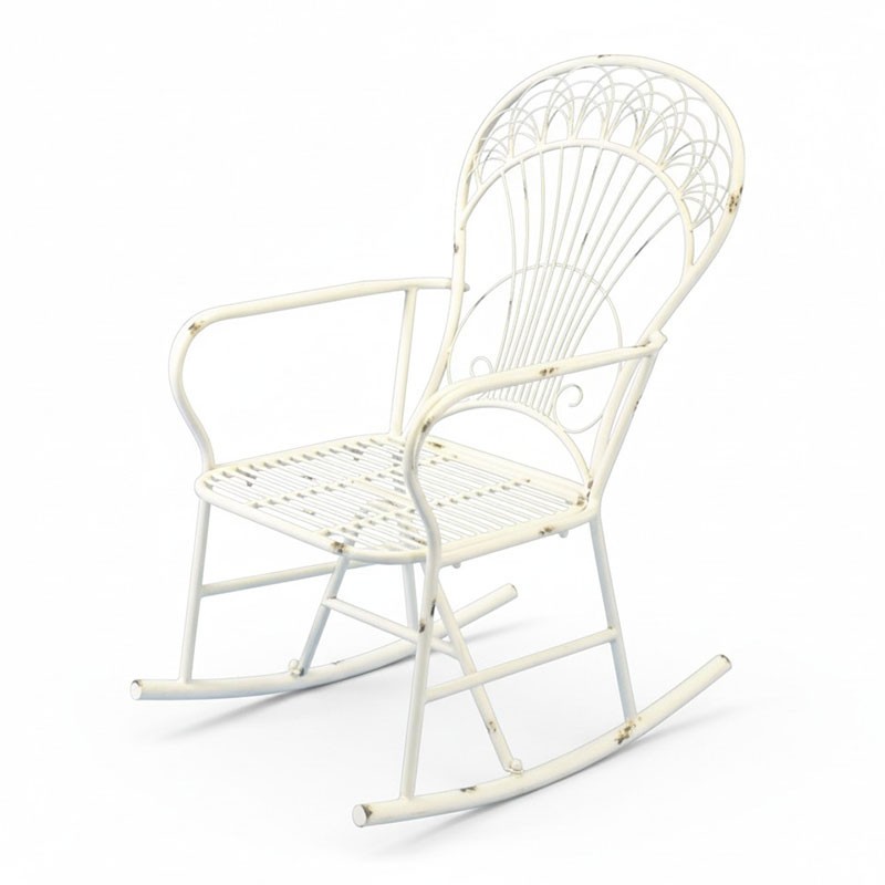 Rocking chair fer blanc pour d'agréables moments sur la terrasse