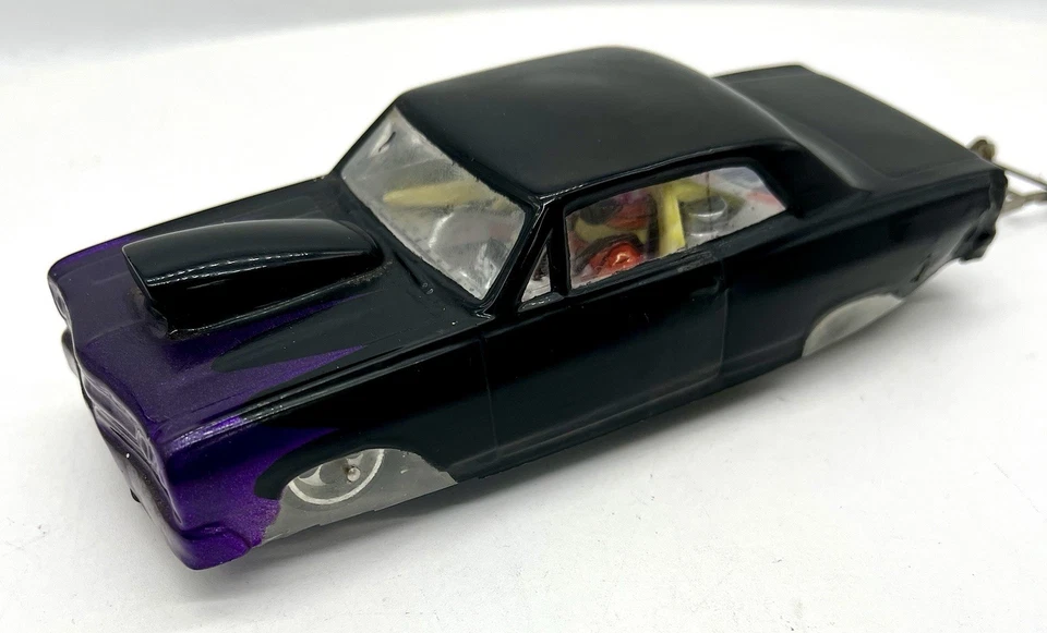 The Edge by Parma 1966 Chevy II Nova, Slot Car/ Drag Car Purple & Black  *Works! - Image 3 of 4