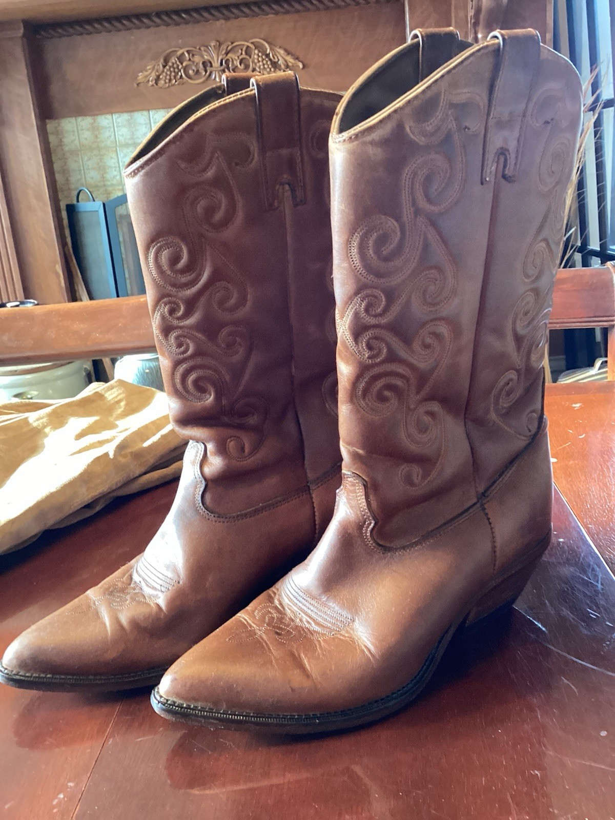 Vintage Zodiac Cowboy Boots, Size 9 Women’s Leather