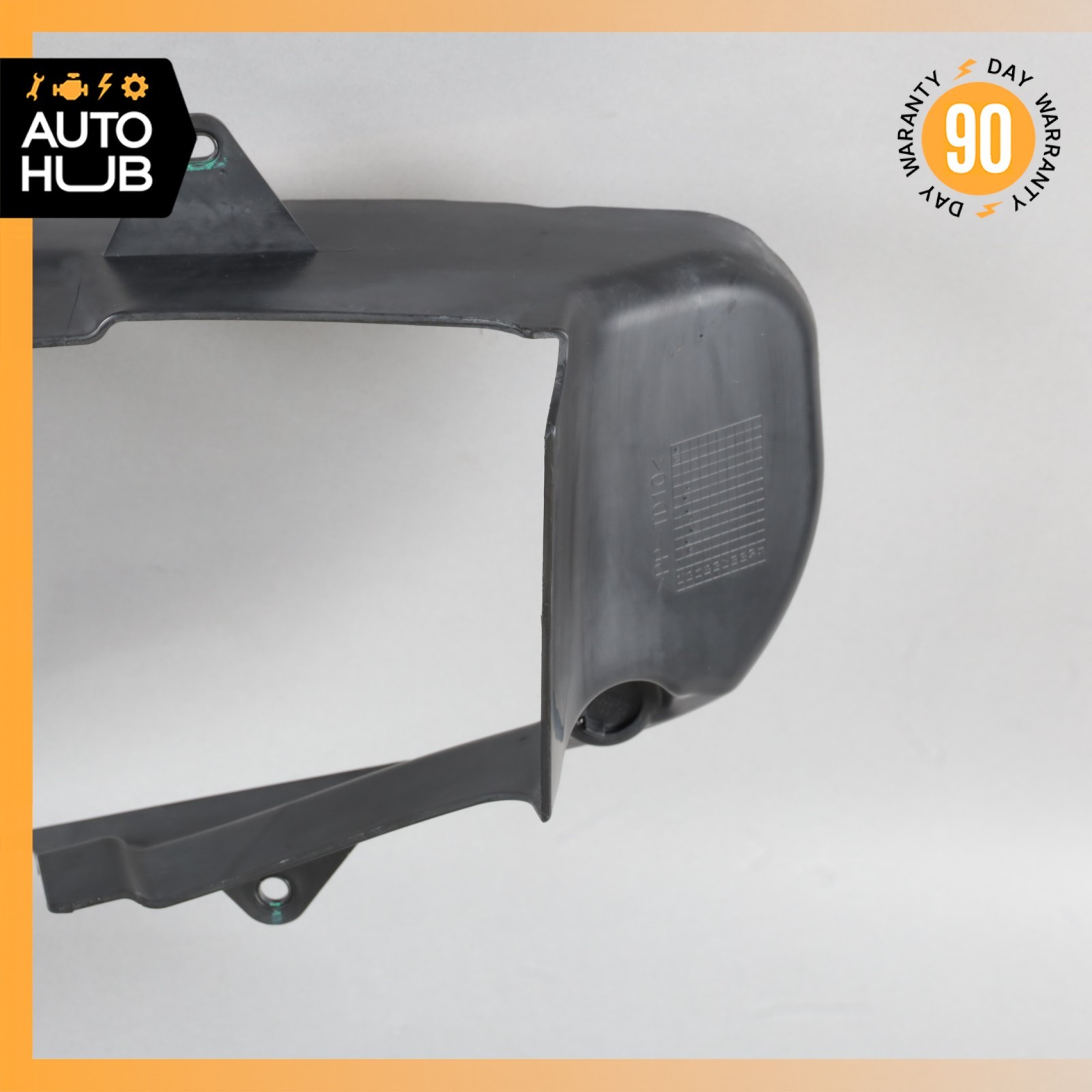 Maserati Quattroporte M156 GTS Front Bumper Air Duct 670009828 OEM 56k