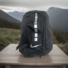 Nike Elite Black Sports Backpack Adjustable Size Zipper Fabric Pre-owned