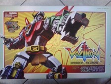 Voltron Defender of the Universe 30th Anniversary Collector's Set Toynami