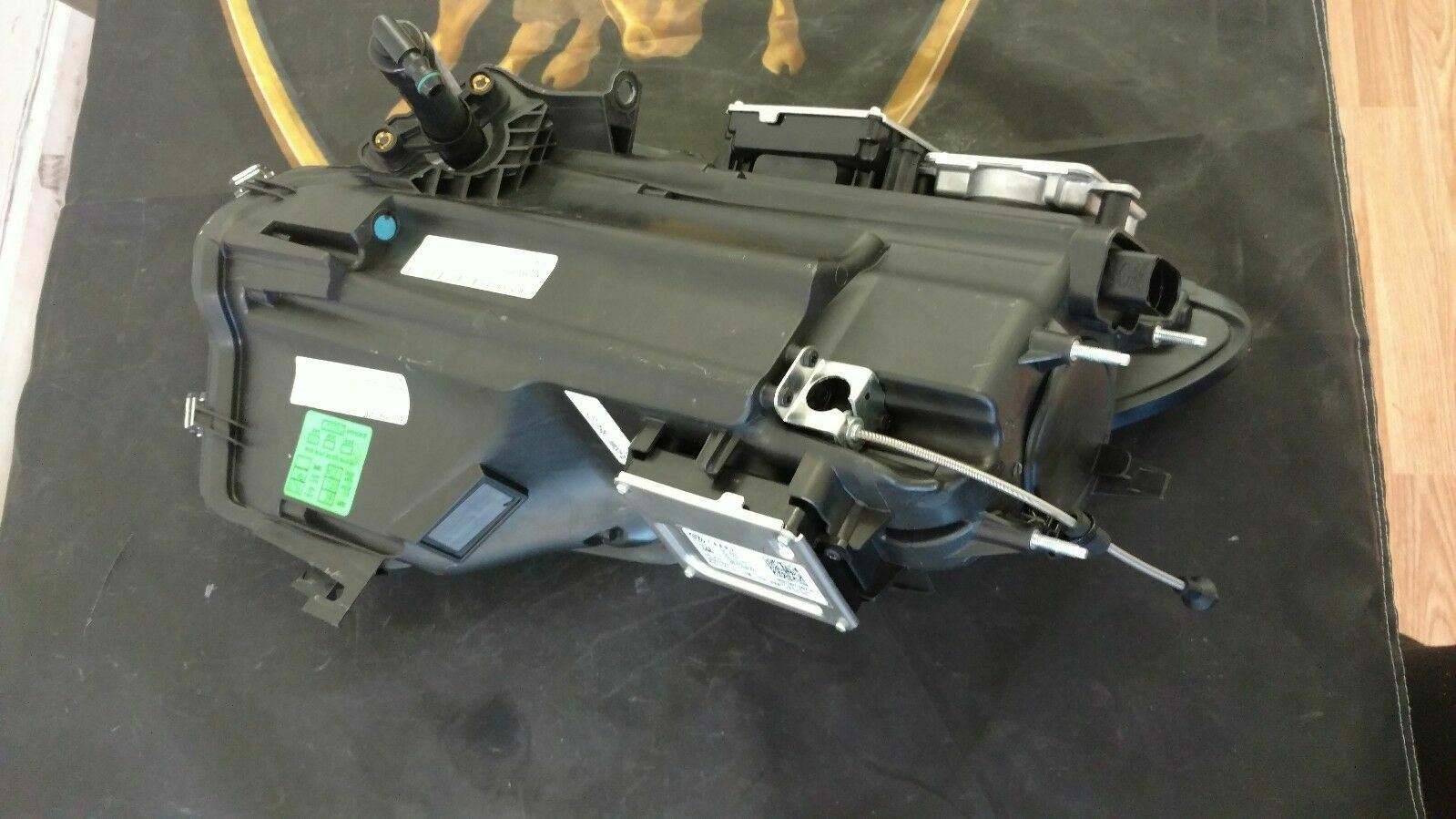 LAMBORGHINI AVENTADOR DRIVER SIDE HEADLIGHT OEM 471941003H