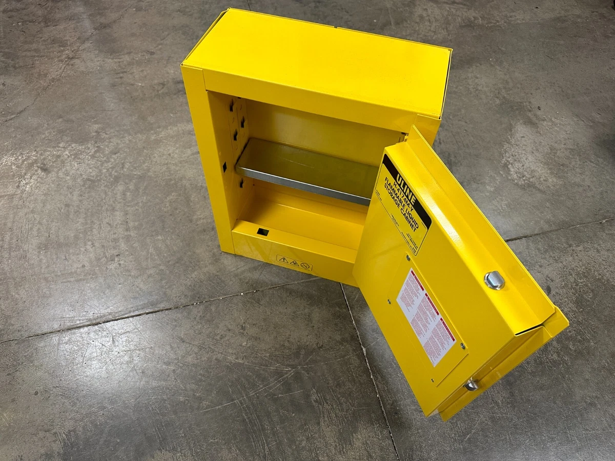 Uline Flammable Liquid Storage Matttroy
