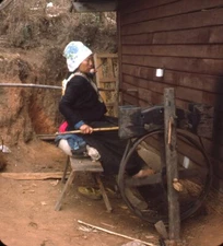 Vintage Stereo Realist Photo 3D Slide MEO SE ASIA Making Weaving Shuttles