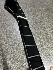 Reverse headstock Stainless steel 22fret Gloss Maple Electric Guitar Neck Black