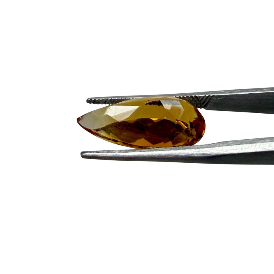 Natural Citrine 8.15 carat Golden Color Loose Stone Pear shape  - Image 4 of 4