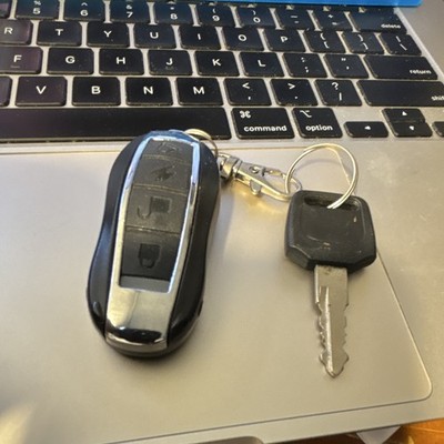 Unknown Key Fob Great Condition
