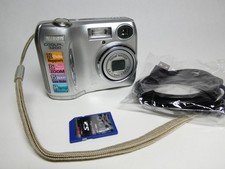 Nikon Coolpix 3200 3.2MP 3x Zoom Viewfinder AA Battery Digital Camera  128MB SD