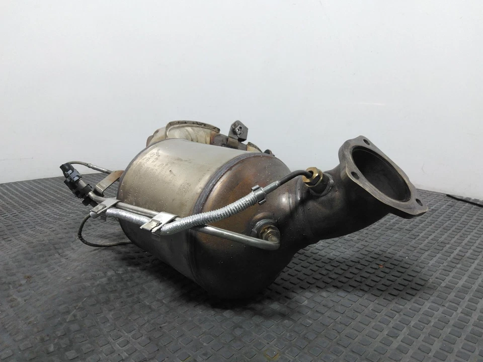 AUDI A6 Catalytic Converter 2018-2023 2.0L Petrol DKNA MHEV Exhaust - Image 2 of 4