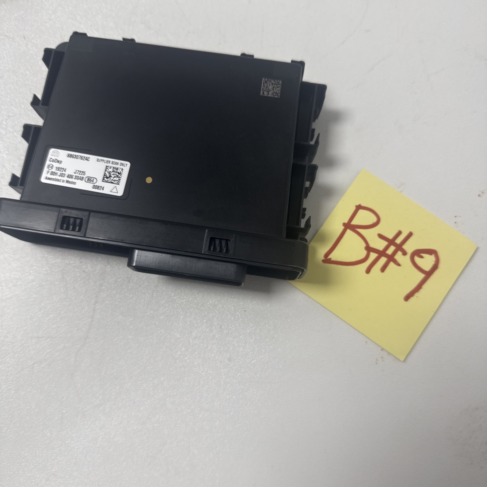 2023 MASERATI GRECALE SECURITY GATEWAY CONTROL MODULE 670222587 OEM