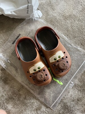 Crocs X Disney Pixar Tow Mater Crocs Größe UK J2 Limited Edition