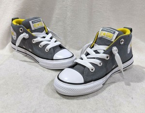 yellow and gray converse