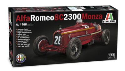 Alfa Romeo 8C 2300 Monza 1:12 Plastic Model Kit ITALERI
