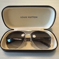 LOUIS VUITTON Attitude Sunglasses Silver Metal Frame Gradient Pilot Z0340U Auth