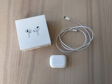 AirPods Pro 1st Generation with Wireless Charging Case Excellent MWP22AM/A