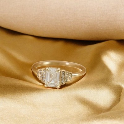Diamant Halbfassung Ring für Frauen Smaragd 0,2 Karat massiv 18 Karat Gelbgold