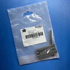 Adafruit Feather 32u4 Adalogger - MicroSD - 3.3V - Arduino Compatible - NEW