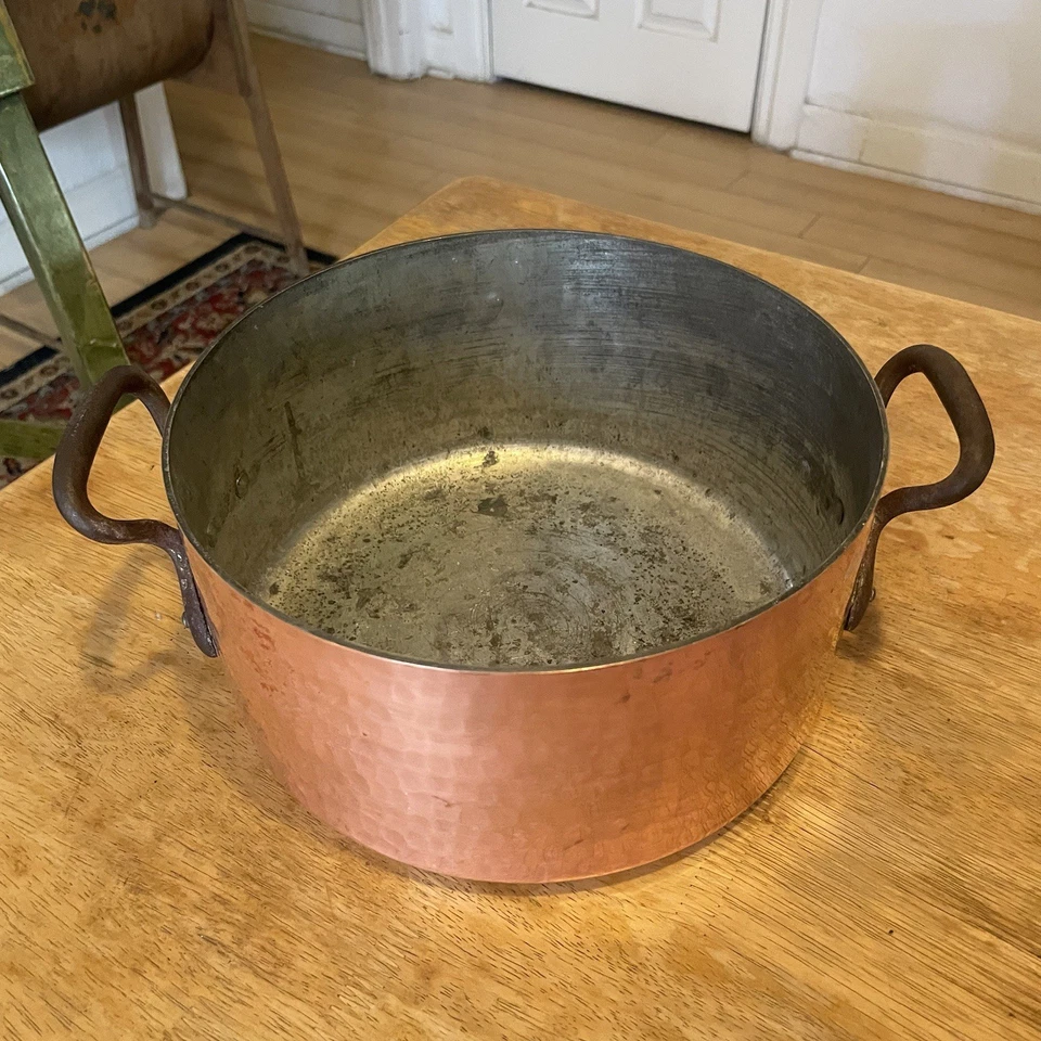 Vintage Tin Lined Copper Stock Pot France Hammered - Image 2 of 4
