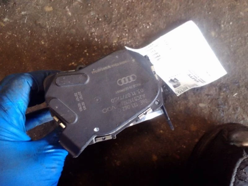 Conjunto de válvula de acelerador de cuerpo de acelerador 3,0 L para AUDI S5 279317 10-17 Foto 3 de 4